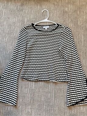 Buckle Black and White Striped Bell Sleeve Top